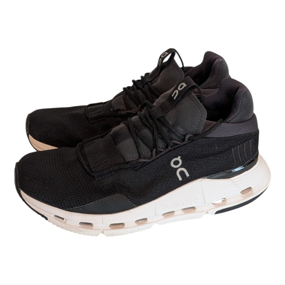 On Running Men's Black Running Shoes